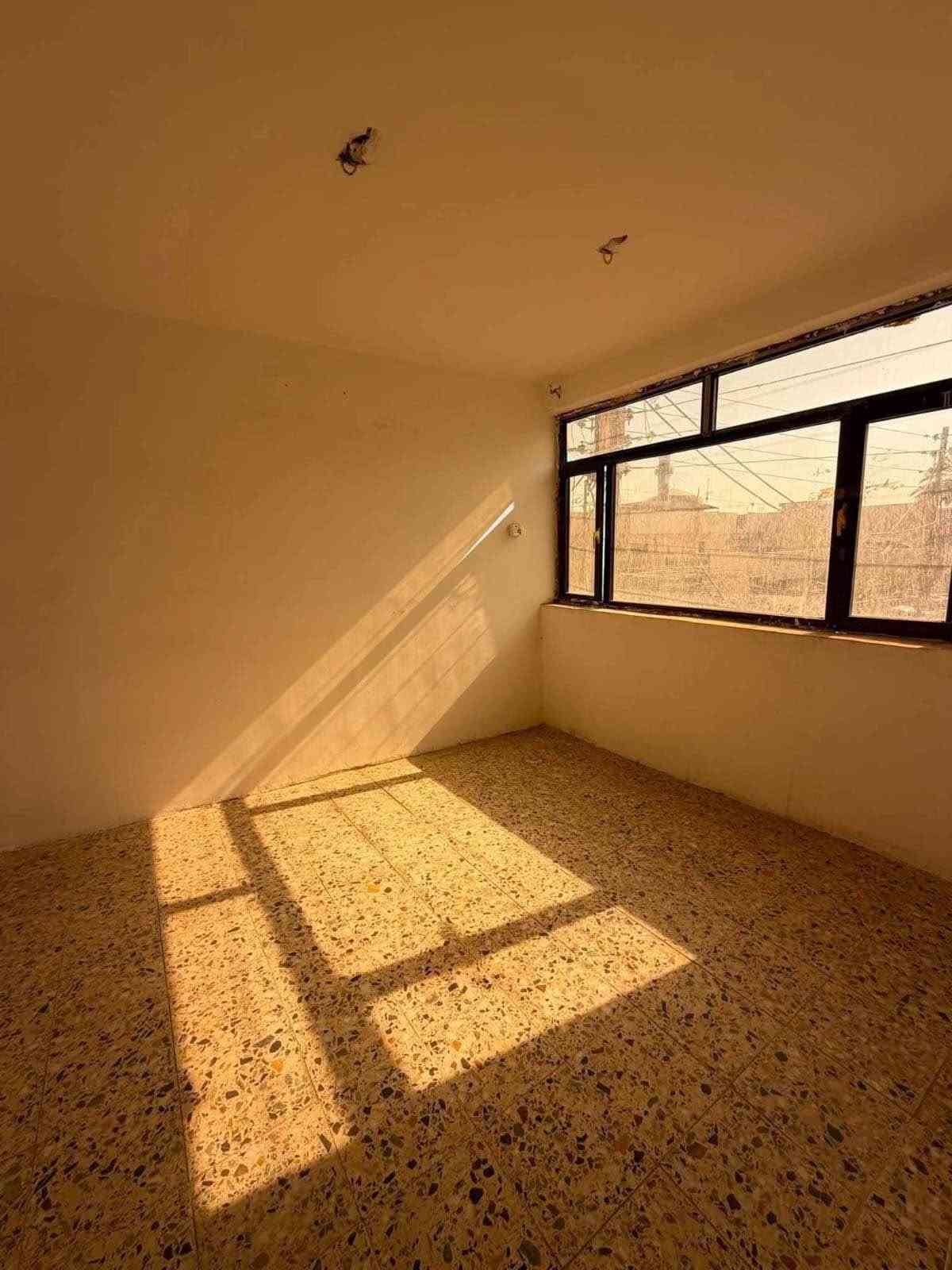 🔥🏡 للإيجار في السيدية –  🏡🔥

📐 مساحة 50م

✨ دار سكني مرتب ومناسب للعوائل

🔹 غرفتين نوم 🛏️

🔹 صالة مريحة 🛋️

🔹 مطبخ 🍳

🔹 خدمات صحية 🚿

💰 السعر:🔥🔥🔥

📞 للاستفسار والحجز:

***********

 #للايجار #السيدية #مربع_الاقتصاديين #عقارات_السيدية #عقارات_بغدا بغداد, العراق
