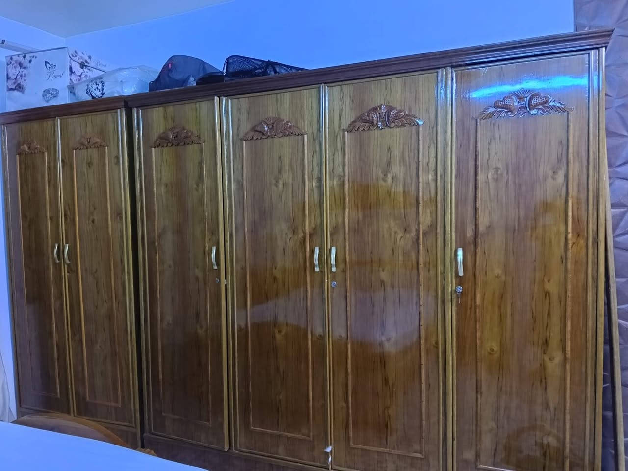 السلام عليكم
غرفه نوم عراقيه صاج الخشب الثقيل للبيع جديدة ضرر بالمرايه فقط

السعر مليون وبيهه مجال
العنوان بغداد
الرقم للاستفسار ***********
