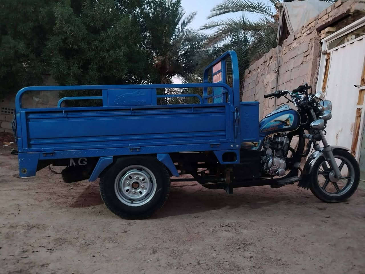 السلام عليكم ستوته للبيع موديل ٢٣ جديده كلش ماعايزه شي أوراق اصولي وكيله نبيل جرد للاستفسار *********** رايده ٢٥٠٠ وبي مجال حك الجيه مكاني قضاء الدغاره
