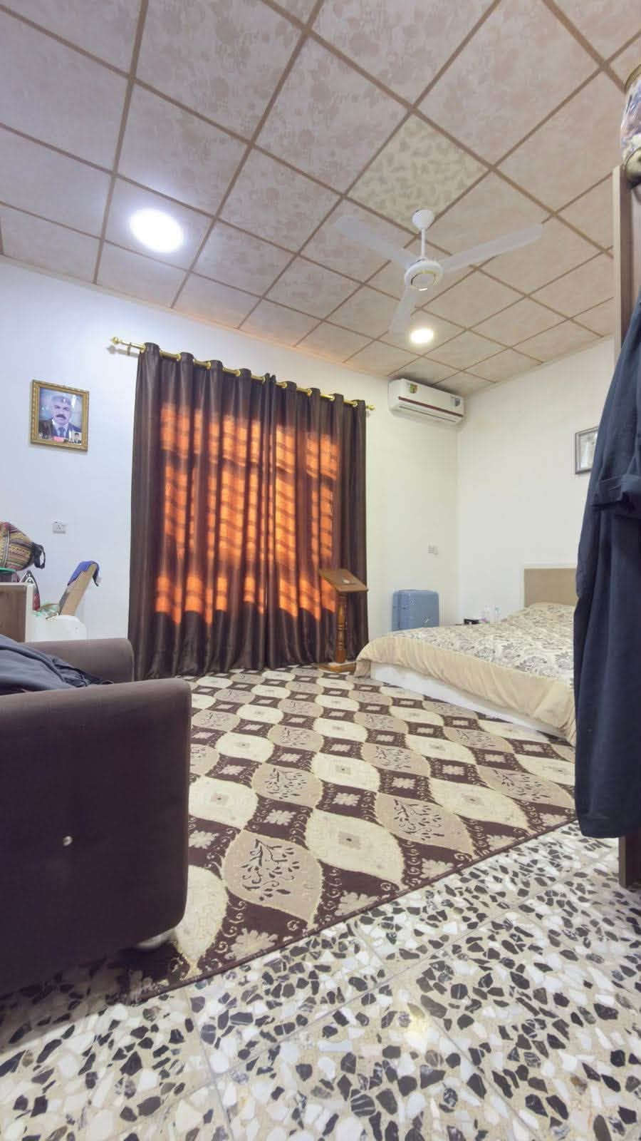 بيت للبيع • ٤٠٠م