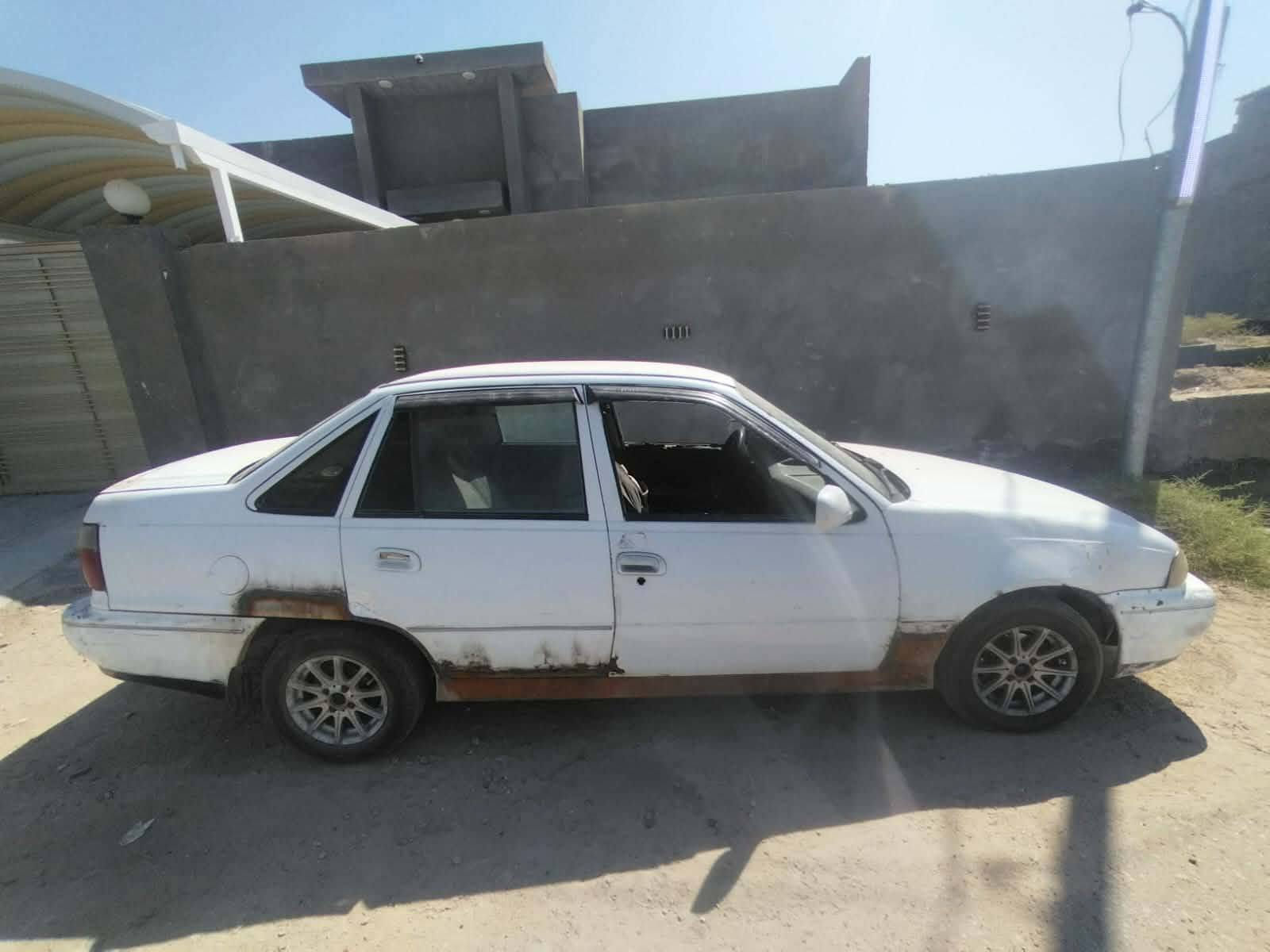 للبيع
دايو سلو موديل95
رقم انكليزي جديد .هزه جديده.
محرك وكير بحاله جيده
السعر ١٨ ورقه .مسمكره جديد بس يحتاجلها صبغ
***********
