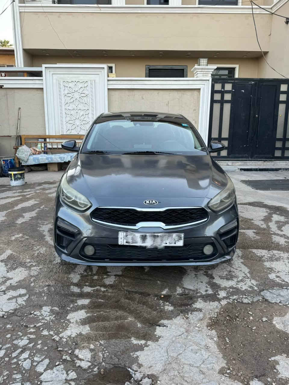 فورتي موديل 2019 وارد امريكي 🇺🇸
ماشيه 85 الف ميل 
نص فول 
حادثها جاملغ و بنيد بس الجاملغ مبدل ، البنيد راجع بلادي
السياره بيها بارد 
مكينه 2000 دوش 
گير cvt 
رادار امامي ، تحديد مسار ، مانع تزحلق كامره خلفيه 
3 انظمه قياده : سبورت ، ايكو ، سمارت 
السياره مكينتها موس متعبانه مداريها دهن و بانزين محسن 
السعر 118$ و بيها مجال
 مكاني بغداد السياره بأسمي تحويل ثاني يوم 
رقمي ***********
