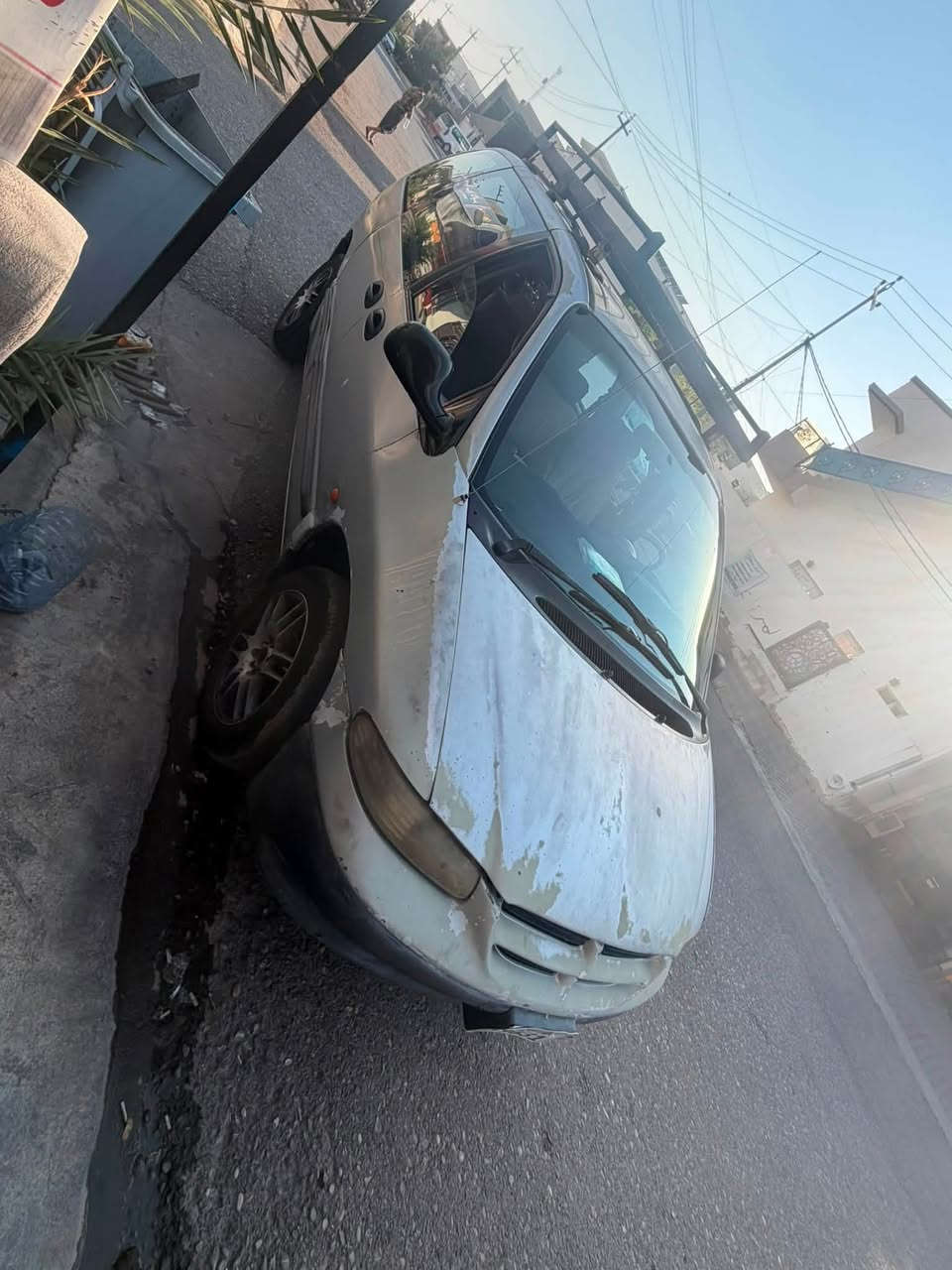 دوج كرفان موديل 2000رقم أربيل جديد شرط الوكاله والتحويل سياره جارده مال عمل تبريد ثلج محرك بيه تنقيص صدر امامي جديد خلفي نص عمر مكاني كركوك السعر 32 الشراي يتصل ***********مرواس ويه  سياره احدث يرهم
