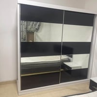 غرفة نوم • ٥ قطع • نقل مجاني