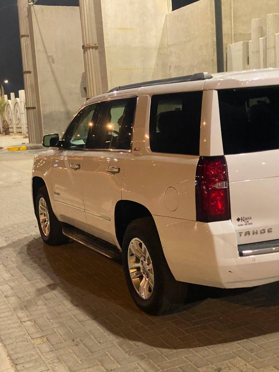 السلام عليكم تاهو للبيع
مديل 2018 وارد أمريكي
اعلئ فئه بالتاهو مواصفات Z71كشنات ملكي Vlp سياره فول مواصفات ع الأخير رقم بغداد دولي بسمي السعر 250بيها مجال كلش بسيط تخم تاير حداده تبريد سياره جاهزه العنوان البصره القبله والسونار بالمنشور  استفسار*********** واتساب  اتصال
