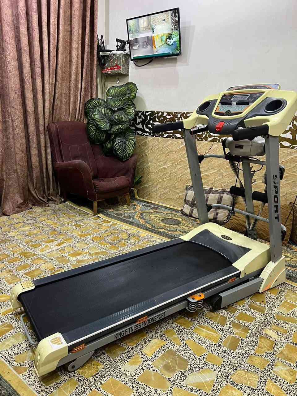 جهاز جري جبلي دبل ماطور شاشه لمس جدا نظيف ب280 الف بغداد يوجد توصيل لجميع المحافظات ***********
