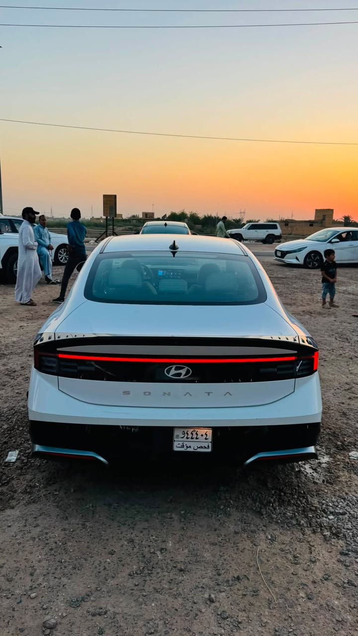 هونداي سوناتا امريكي موديل 2025 رقم شهداء مثنى وكاله بسم المشتري 
الضرر تبديل جاملغ بدون دواخل 
مكينه 2500
ماشيه 24 الف
السعر 190$
العنوان المثنى الرميثه معرض عـواد الجياشي
التواصل واتساب 
***********
