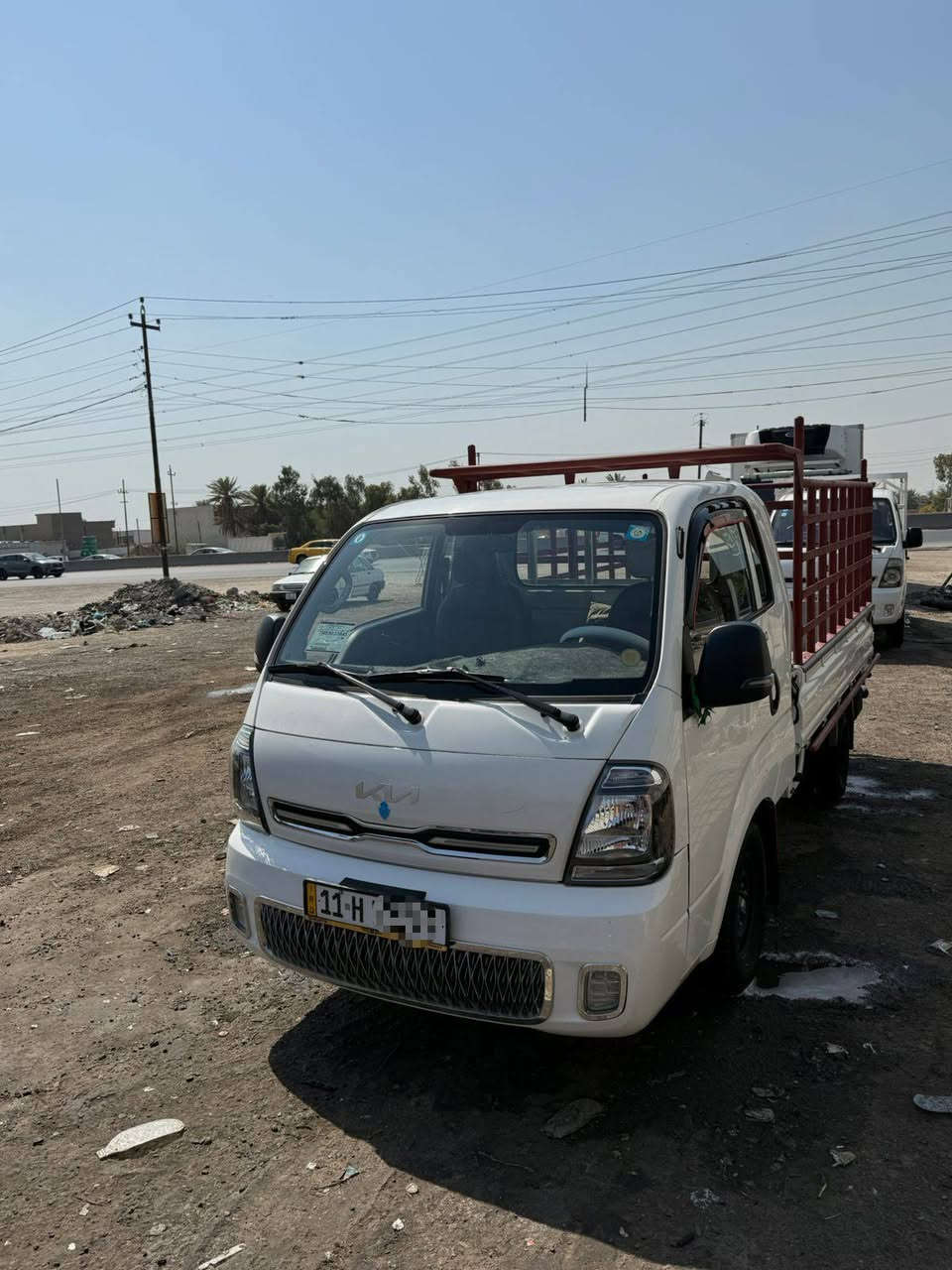 السلام عليكم كيا للبيع موديل 23 كفاله عامه وجاهزه للشغل تبريد شغال ثلج ماشيه 55 الف 
سعرها 148 وبيها مجال 
شواصي مكفوله وكشر على وضع الشركة مكاني بغداد 
الرقم: ***********
