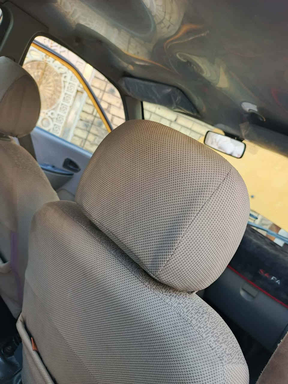 السلام عليكم سايبا مديل ٢٠١٥ رقم بغداد بسمي سيارة كشرها حلو معمر بيها لهلالات ومبدل بيها جاملغ امامي عكس السايق تبريد شغال مكينة وكير جدد كهربائيات كلها شغالة ...السعر ٣٥ وبيها مجال بسيط الرقم ***********
