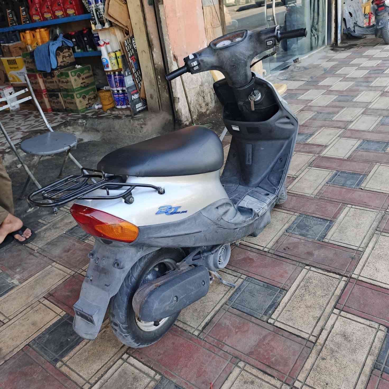 بيجي • سلف • معدل