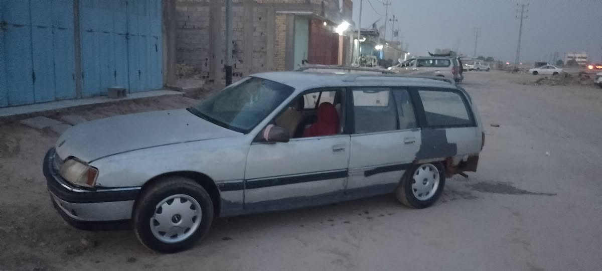 اوبل استرا • رقم قادسية • سيارة شغالة