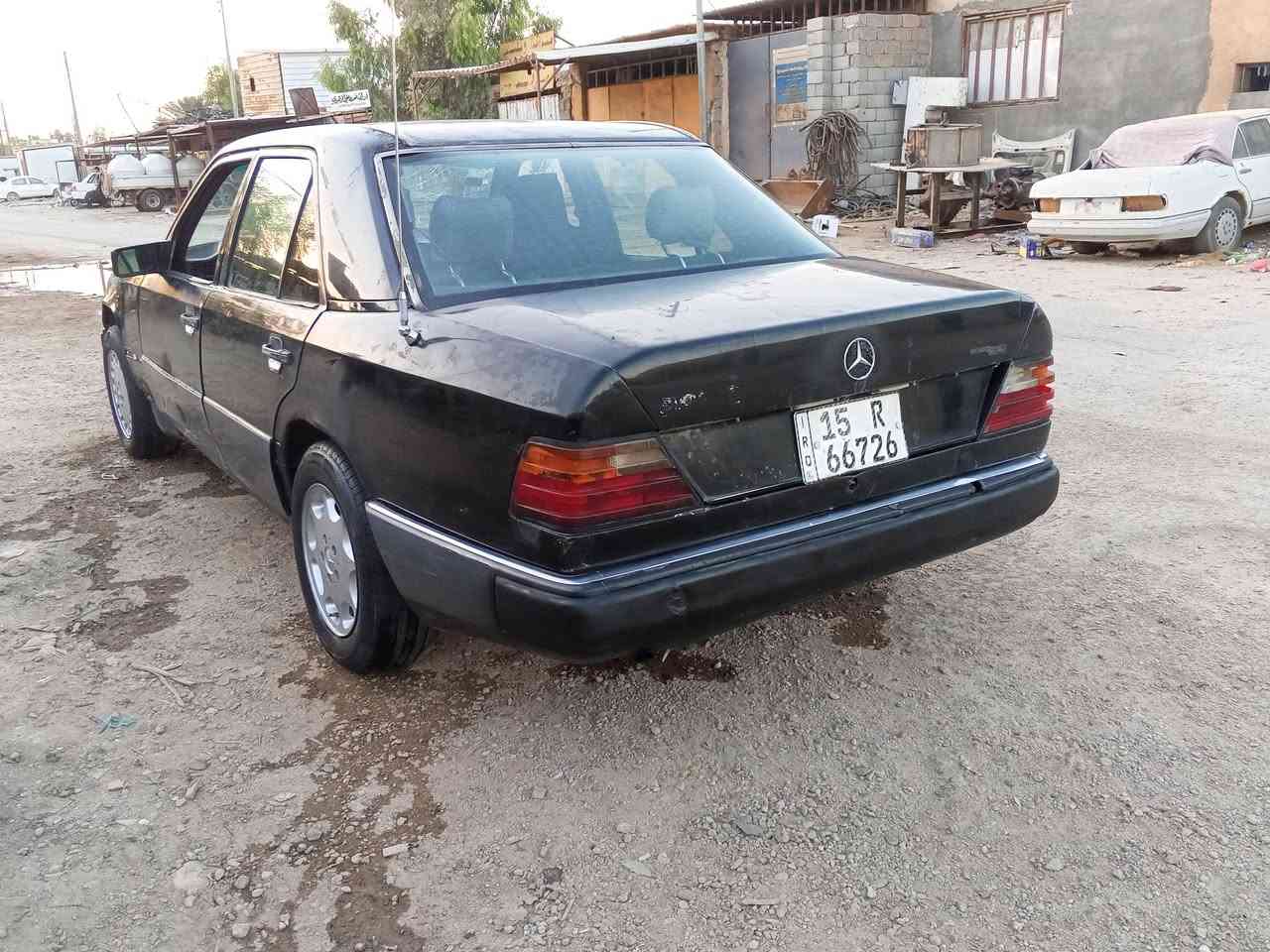 مارسدس دب موديل 1992 مكينه فيفتي ياباني كير جديد 
رقم انبار سعر 27 وبيه مجال ***********

