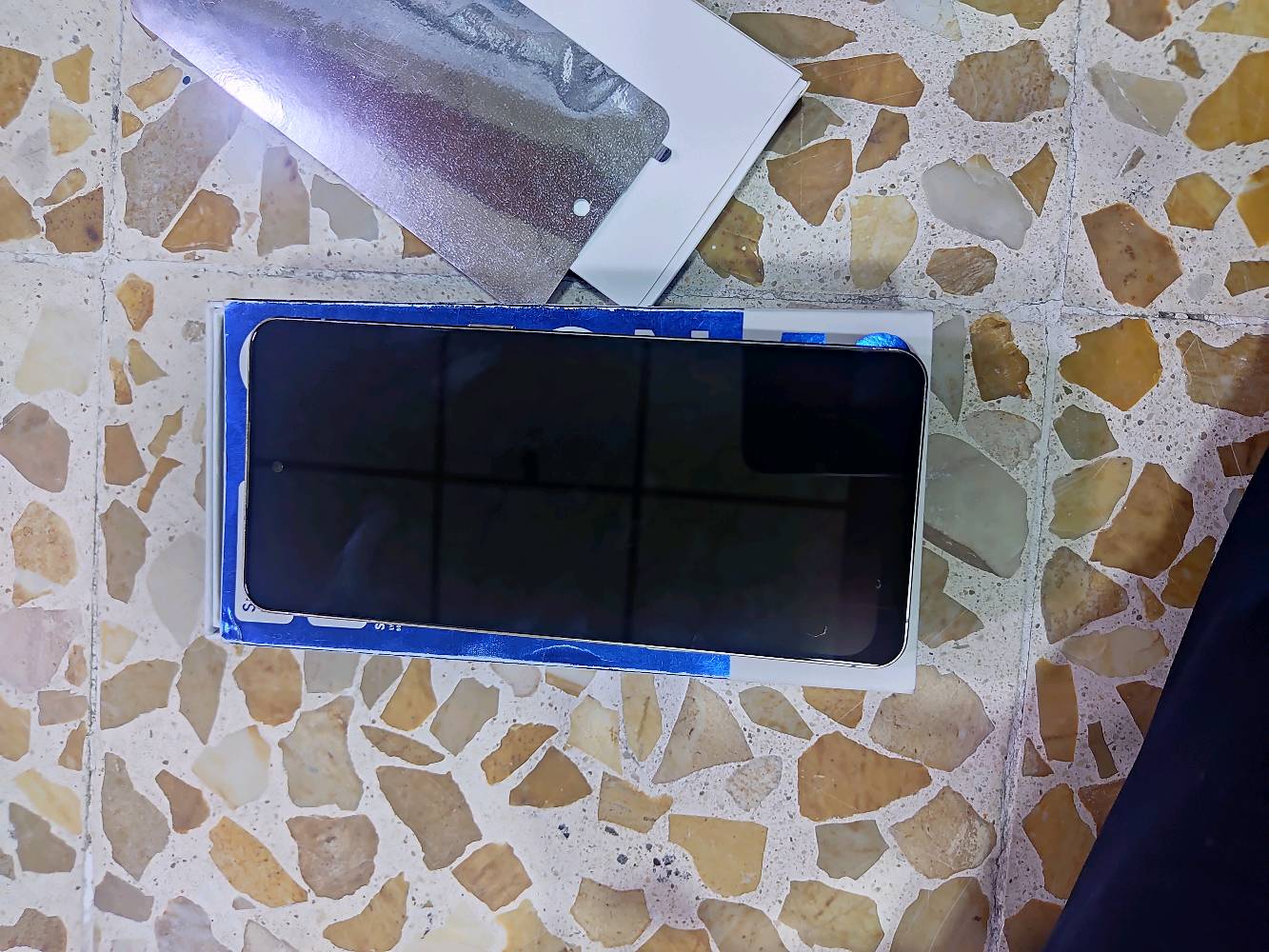 الجهاز تكنو كامون 50 الترا 5G
المواصفات موضحه امامك بل صور لحدد يكلي تعال خاص  وبل اخير ميرد

تره تعبت من الي يدخل خاص وبل اخير يكلي باجر اجيك ويطلع كبل 
السعر 130/ مكاني  جانب ايمن 
حي الرساله
   للتواصل  واتساب ***********