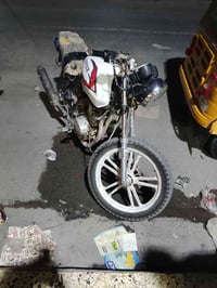 هاي الدراجه البيع السعر 150مكاني بغداد قريب ع شعب 07718136807