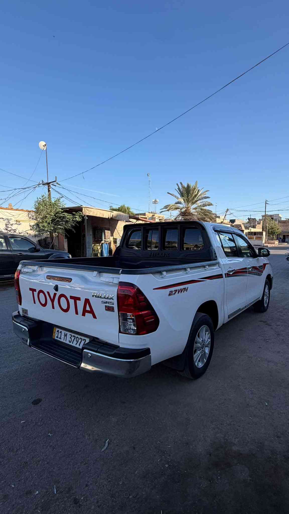 هايلوكس • ٢٠٢٥ • رقم بغداد