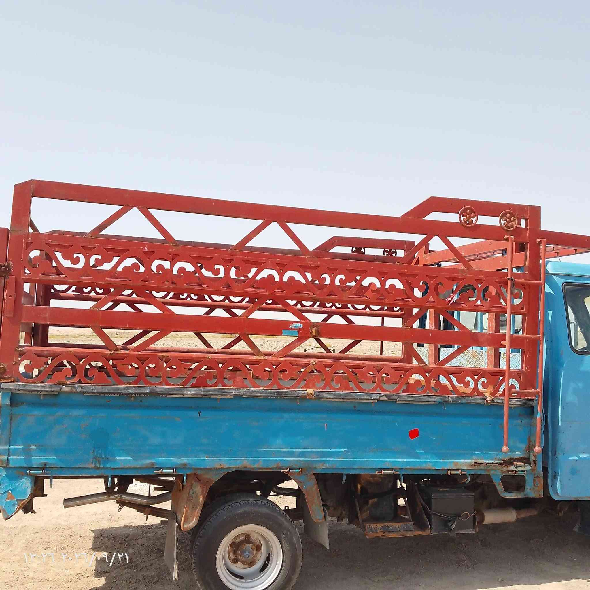 محجر للبيع او مراوس حسب القناعة مكان السماوة ***********

نص مكتوب في الصور:
- ١٣:٢٥ ٢٠٢٦/٠٩/٢١
- ١٣:٢٦ ٢٠٢٦/٠٩/٢١