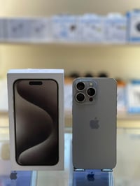 آيفون ١٥ برو ماكس • ٢٥٦ • بطاريه ٨٨