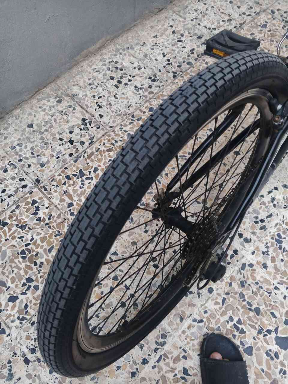 سلام عليكم 
باسكل همر امريكي اصلي
لشتو فافون لا اتزنجر ولا تخيس ووزنها خفيف
باسكل مختوم ختم واحد همر
لون اسود المرغوب
تايات جدد و ويلا امزون اصليات
البايكل ماتصرف علي ربع كلو شغال 
دبلات الكدام و الوره و الكيوره كلو كلو شرط
سعرو 130 و بي مجال بسيط حك جيتك و مايعجبك السعر اعبر المنشور و كلشي تلكي بل سوك رقمي و بي واتساب او اتصل
***********
