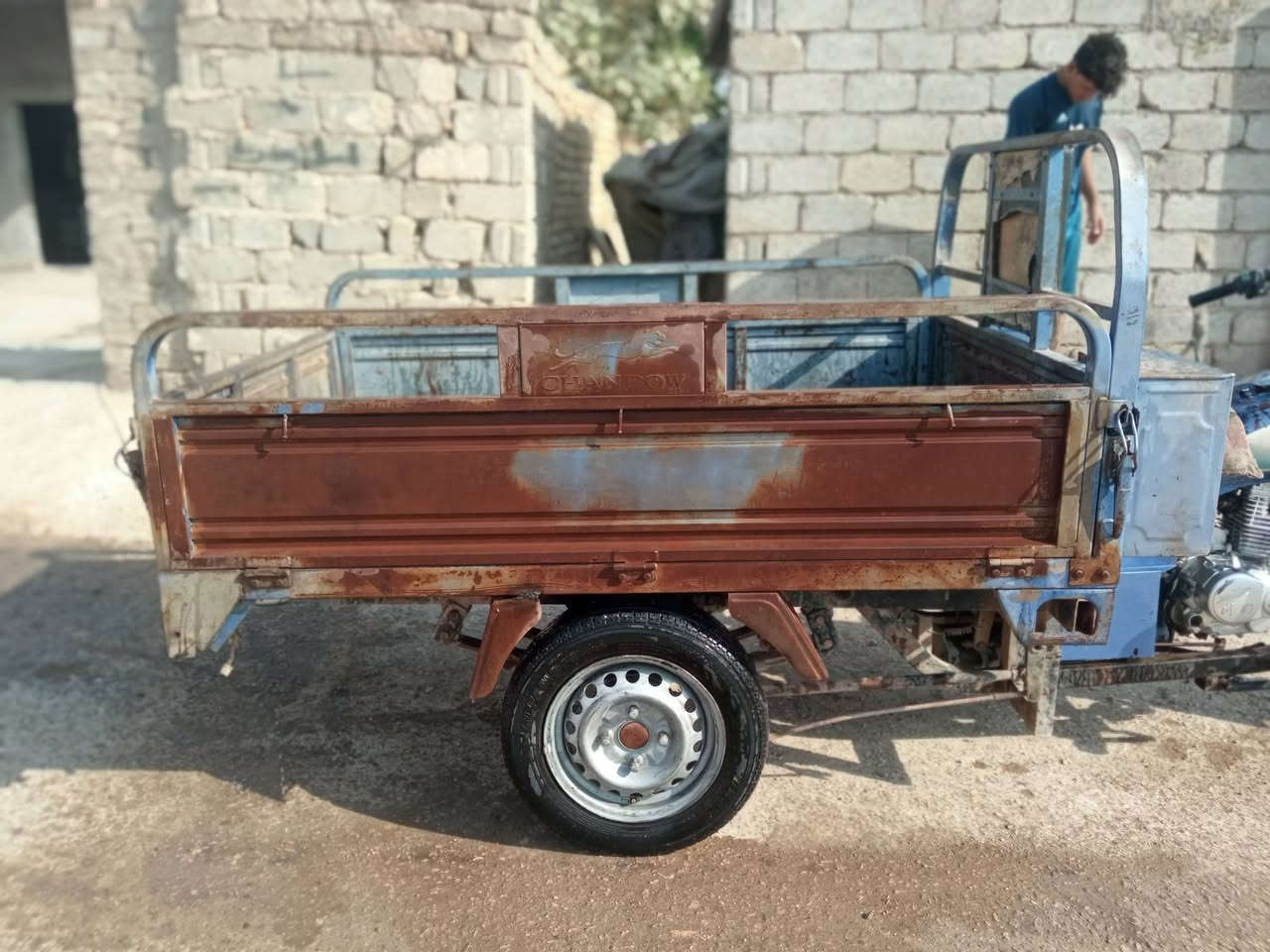 السلام عليكم  ستوته البيع موديل ١٦ ارواق  اصولي  مكفوله من كلشي 👋مليون ٢٠٠ وبيه مجال شي قليل  مكان حله ابو خستاوي  *********** محراك ٢٦

