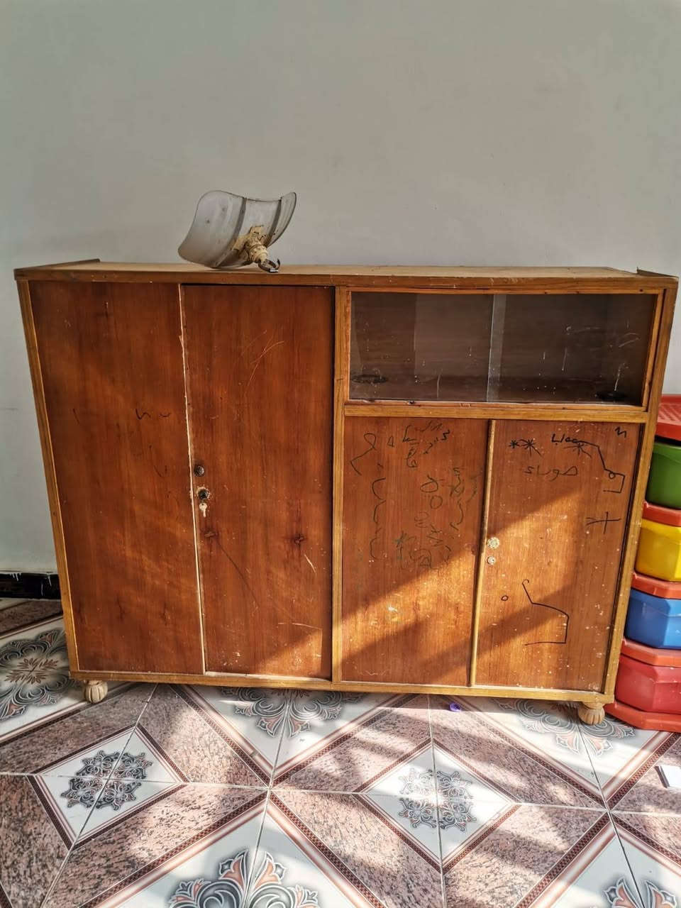 بوفيه • كنتور • ٥ أبواب
