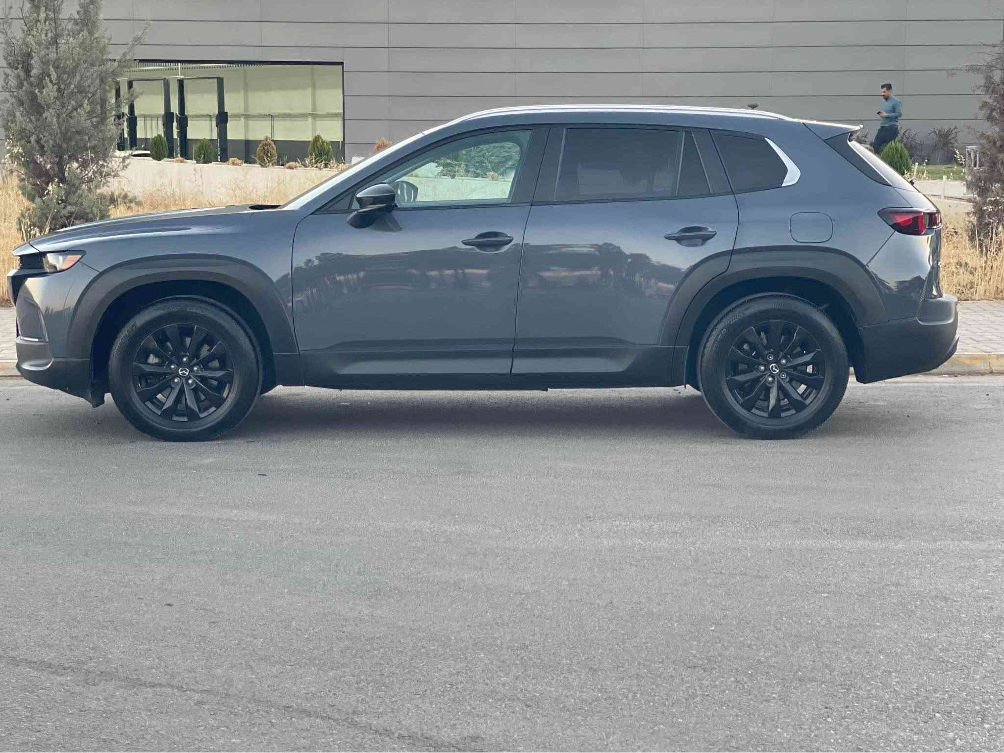 Mazda - CX50 2025 AWD Select

تەنها یەک پەڵەی صنوقەکەی بۆیاخە
بێ ناوگرتن
بێ ئەیرباگ
هەموو گیانی بە شەرت هیچ مەسرەف و نوقسانییەکی نییە 
لە سلیمانییە ناو شار

سیعری ١٩٥ گەڵا
ژمارە کاتییە
*********** السليمانية, العراق
