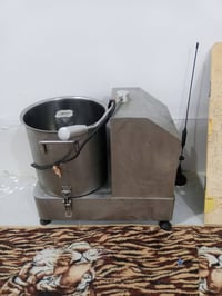 للبيع • استخدام قليل • سعر خاص
