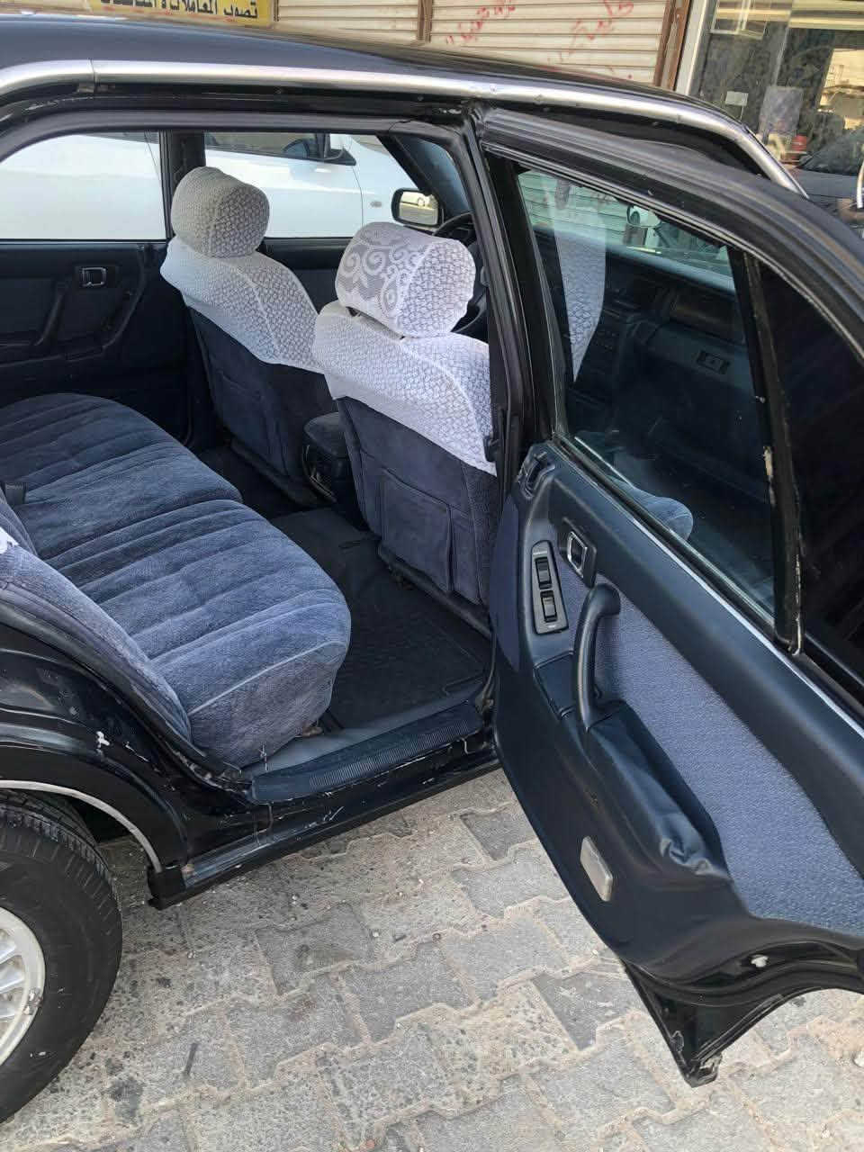 السلام عليكم بسبب الوعود الكاذبه  أعاده النشر
كراون ارنب طويل موديل 1992 
كفاله كص ونقل بأسمي
مكان السياره البصره 
الشراي يتصل على هذا الرقم 

***********
