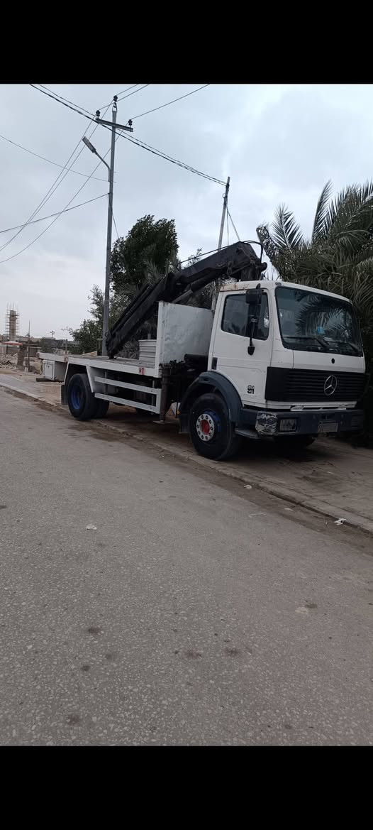 البي كروتيه البيع تنكر بل سنويه مال وقود مكينه6في بستم 130ابيع بدون كرين شاص مكفول سياره بلديه كله عل شركه*********** مكان نجف ورقم نجف
