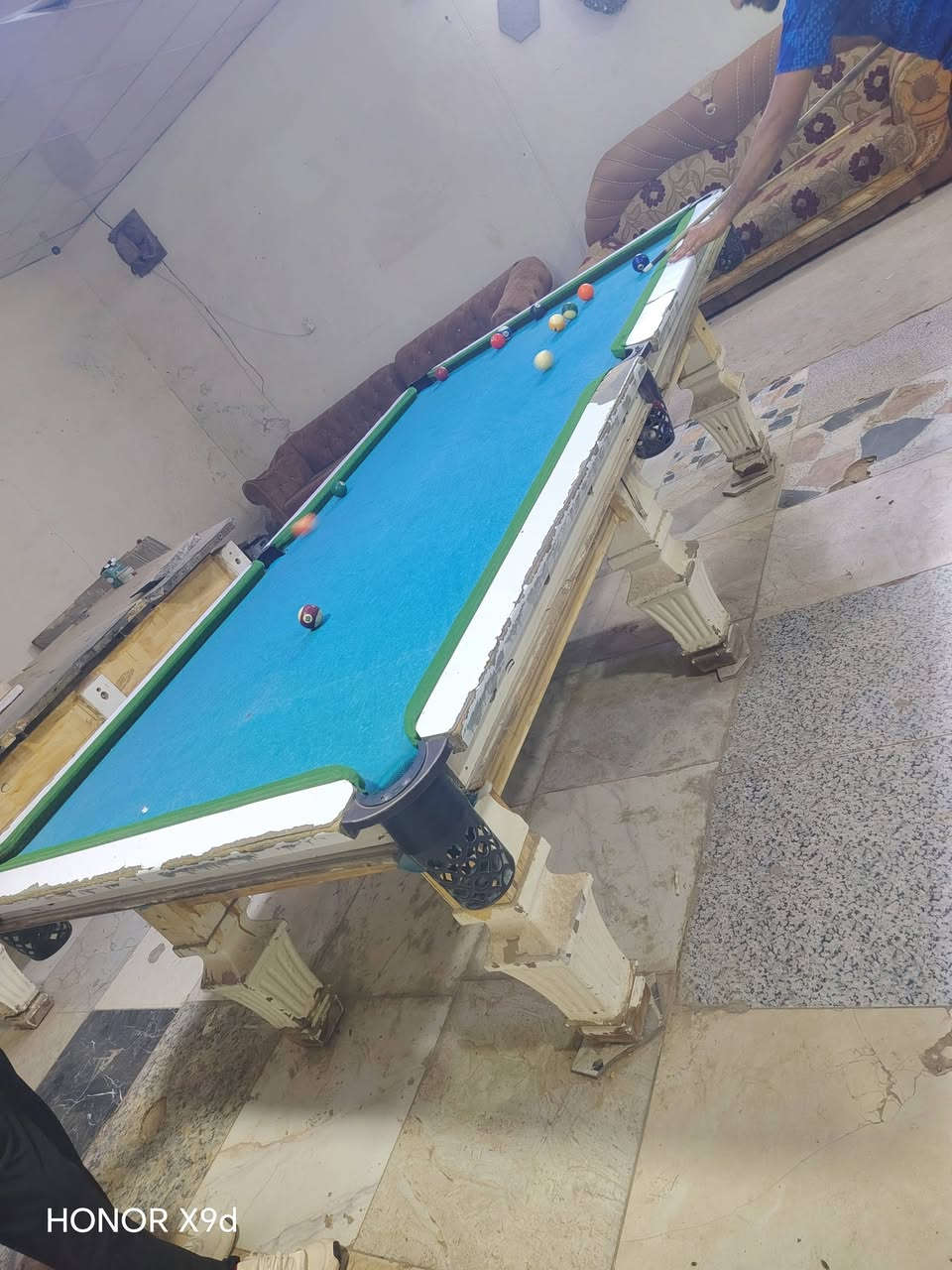 سلام عليكم شباب ميوزه البيع عدد 2 السعر الواحد 200 مكاني بغداد ابو غريب *********** رقم بي واتساب
