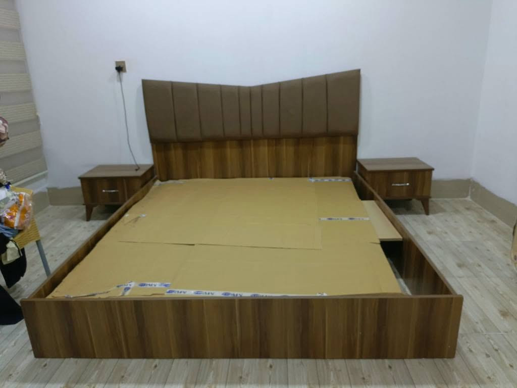غرفه نوم تركي نظيفه لبيع سعر 375 شاري يخابر رقم *********** كركوك, العراق

