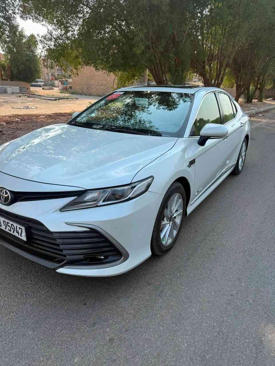سلام عليكم للبيع كامري 2024خليجي وكالت عبد الطيف ساز محرك بانزين رقم اربيل تحويل مباشر السياره كفاله عامه كيلو متر 73 السياره فول مواصفات كشانه كهرباء جلد برده خلفيه وبعد مواصفات معروفه مواصفات ساز مكان السياره الرمادي سعر 240 وييهه مجال بصيط رقم التلفون ***********
