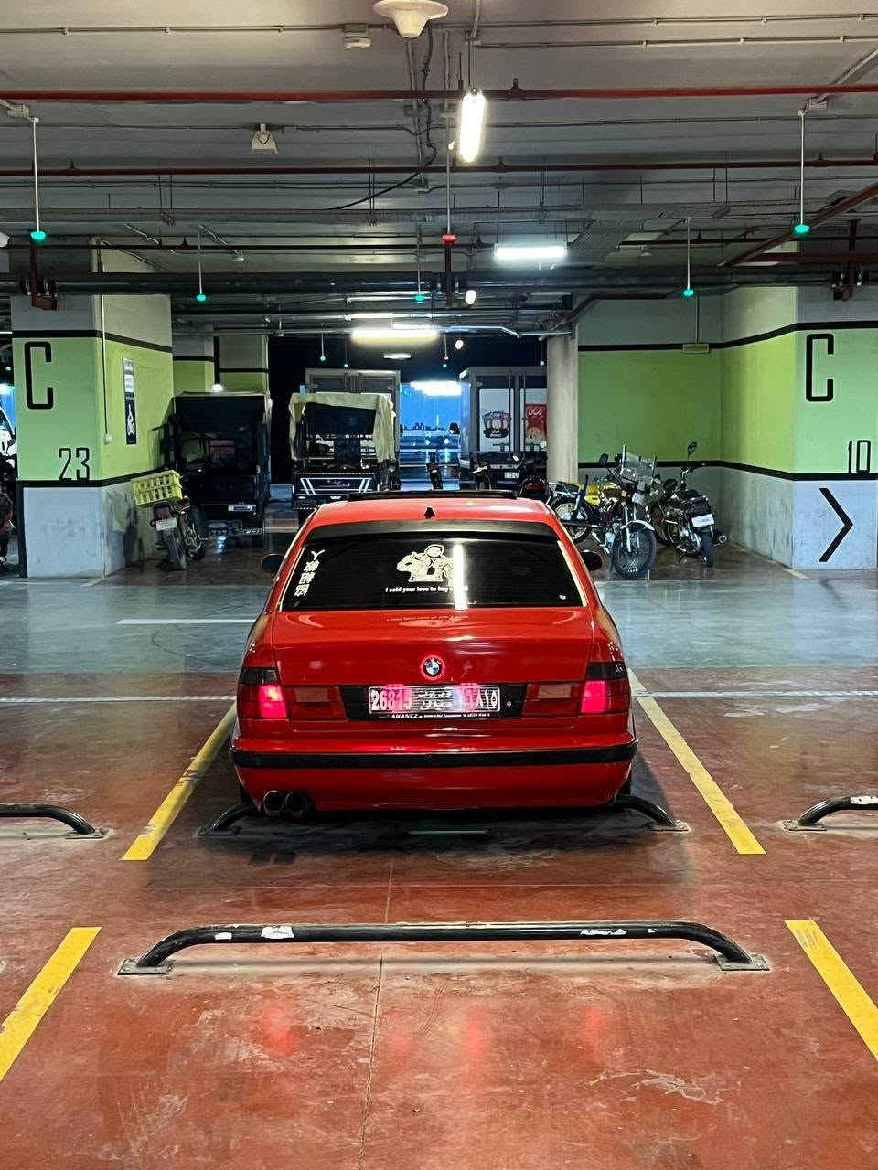 ❤  سڵاو لە ئەدمین
BMW تاک دیجیتاڵ(520)گێر عادی 
گۆرینەوەش دەکەم
1991
ئاڕمی پلاستیکی هەولێر
پێشی جولەیەکی بەسیتی هەیە بێ ناو کردن و شت
بێ مەعجون و چەکوشە 
سڵاید
٢ جام کارەبا 
دەعامی m
ئاوینە M
تایەو ویل m
سوکان m
لایت ئەلقە 
شاشە ئایپاد 
ساڵنسای سپۆرت
تاقم وایەری سمس کارەبای بەشەرت 
سەیارەکە دەر و ناوی ماشەاللە ی ئەوێت 
بێ کێشەو مەشاکیل سەیارەکە هی ماڵی خۆمە گۆرینەوەش ئەکەم    
 
موشتەری نیت ماڵی کەس سوک مەکە
{ سلێمانی }
بۆ زانیاری زیاتر ***********
