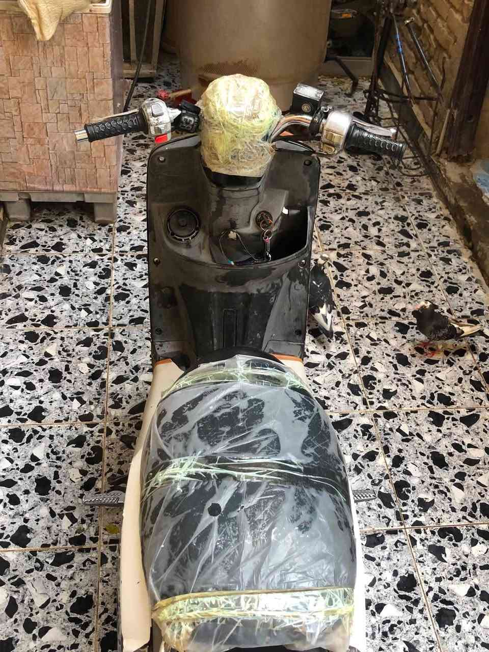 سلام عليكم 
دراجه ماكس بليسي مفتوحه للبيع دراجه جهازه كلها شغاله سعر ٥٠٠ وبيها مجال قليل مكاني ناصريه مركز 
***********

