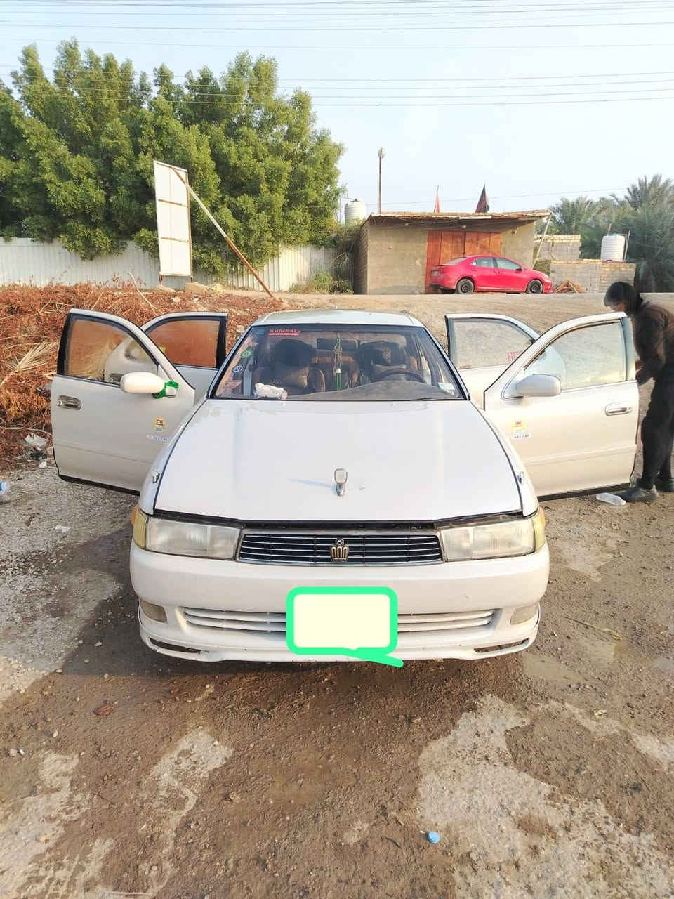 سياره كرسته للبيع موديل 92  والسيارة رقمهاا بصره مداور ثاني يوم  والسنويه لغايه 2028 .  السياره مكفوله من العيب الشرعي والاصوليات  محرك ونجي . المكان  سوك الشيوخ السعر  والاستفسار عله هاذه الرقم /***********/حسين الملك@
