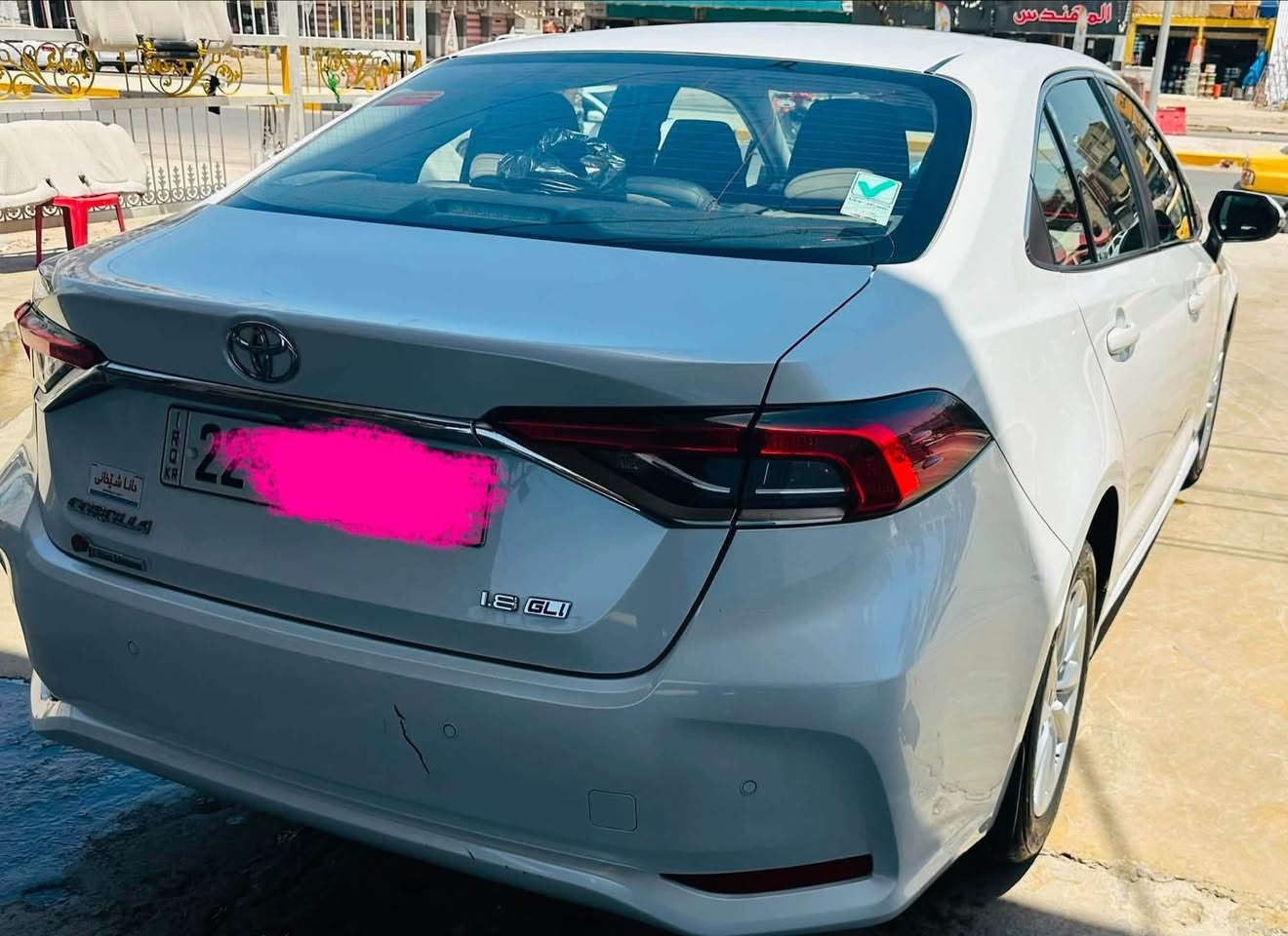 🚗 للبيع: تويوتا كورولا ساز خليجي  2023 🇯🇵

✅ رقم أربيل باسمي، جاهزة للنقل.
✅ مكفولة كفالة عامة.
✅ خالية من الصبغ ولبارد:
```
● ثلاث ملاحظات خفيفة في البنيد.
● ملاحظتان خفيفتان في باب السائق والباب الخلفي بسبب طخة دراجة .
● الملاحظات سطحية جدًا، لا تؤثر على جمالية السيارة ولا تحتاج صبغ.

سيارة نظيفة، برغي ما مفتوح بيها حدادية على وضع الشركة تخم تايرات 
```

📍 ماشية : 99 ألف كم.
💰 السعر: 16,500 $دولار
📍 الموقع: بغداد.

للاستفسار والتواصل:
📞 ***********
