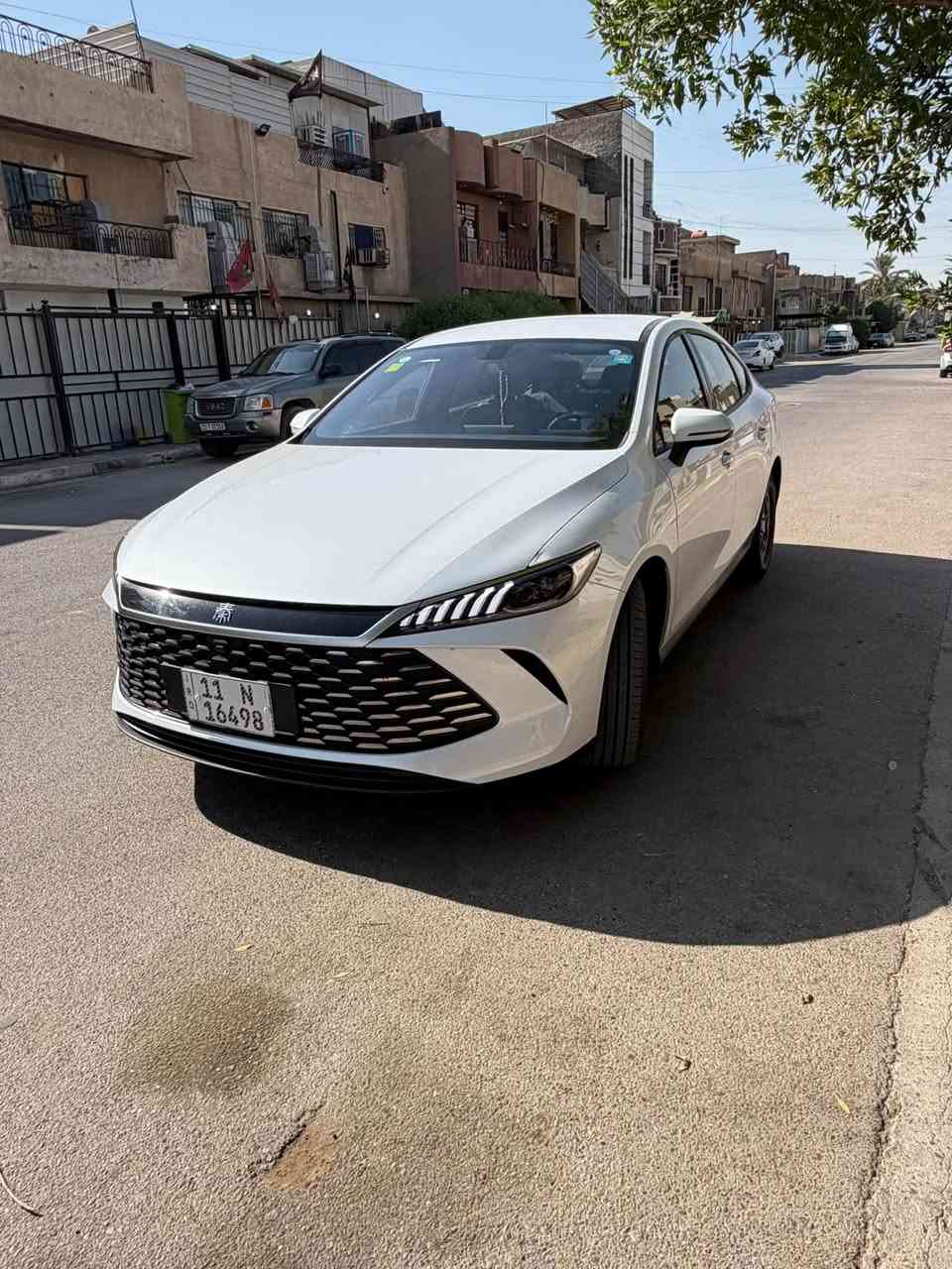 السلام عليكم للبيع كن بلاس ٢٠٢٥ داخل زيتوني مرقم بغداد لوحة
جديدة 

ماشية8000

السيارة نضيفة معنى الكلمة

 مواصفات السياره 

بصمه تشغيل 

شاشه دجتال 

داخل جلد

قطعتين تبريد 

فول تحكم ستيرن 

كأمره خلفيه وحساسات 

شاشه وسطيه اندرويد 

بك لايت ليد متصل 

أشاير بل مري 

السياره كامل ملحقات شاحنه وكارت وفوم كل العدة كامله

عنوان الدورة الميكانيك للاستفسار الاتصال 

السعر. 19.500 وبيهة مجال بسيط

***********
