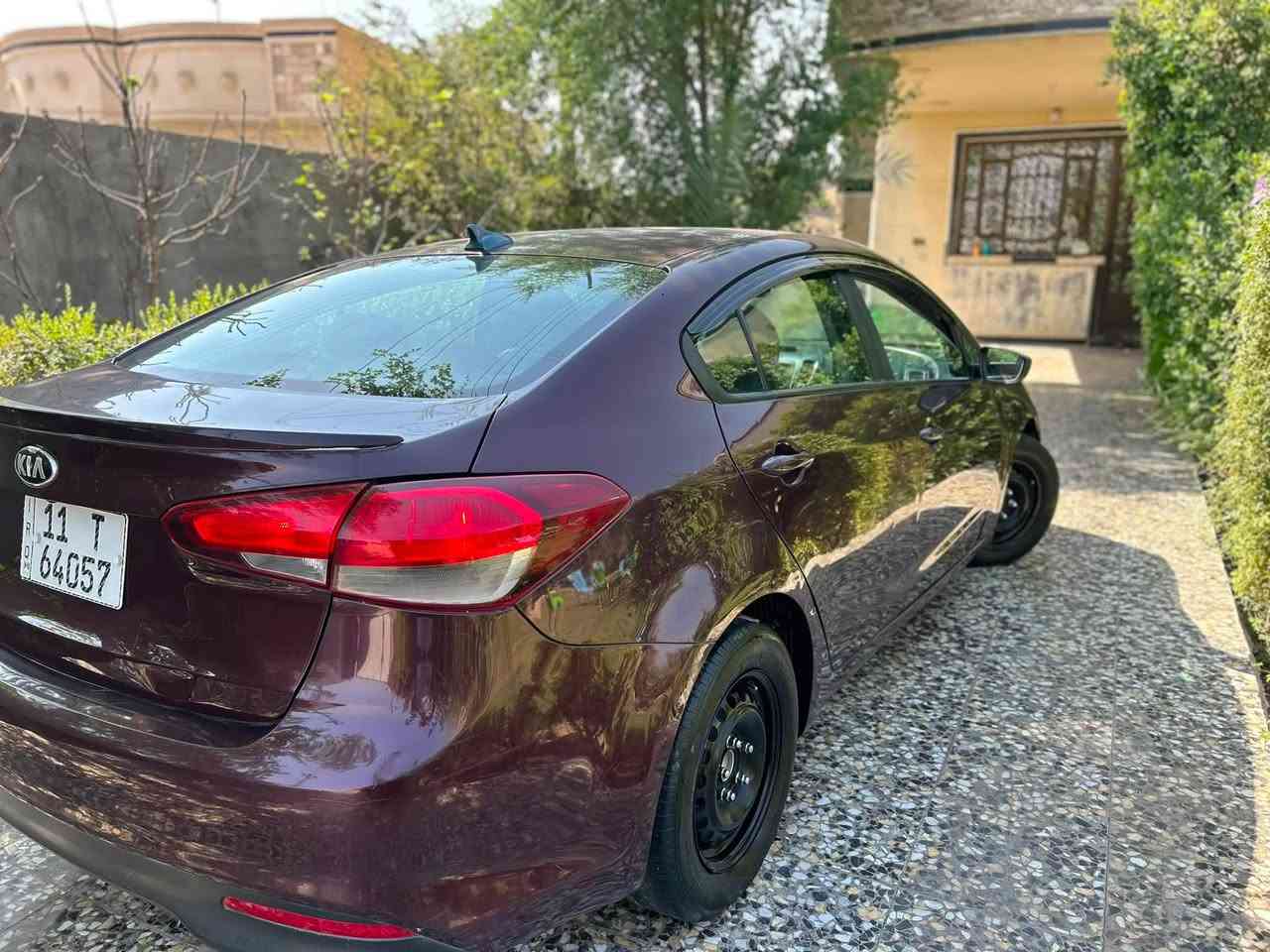 كيا فورتي موديل 2018 ليبل واحد
وارد امريكي حادثها فقط بنيد مصبوغ 

مكينة 2000 دوش كفاله 

كير at المرغوب كفاله

السيارة جديده بمعنى الكلمه

بجم زنون كامل

شاشه بلاديه+ كامرة

تحكمات ستيرن جهتين

كشنات  جديده 

منظومة تبريد جديدة 

تخم تاير جديد 

صدر امامي خلفي جديد 

تراي مال زيرو

السيارة بأسمي تحويل ثاني يوم

السيارة كاملة متصرف عليها شي

السعر 115 $$ و بيها مجال ان شاء الله 

مكاني بغداد

***********

‭***********
