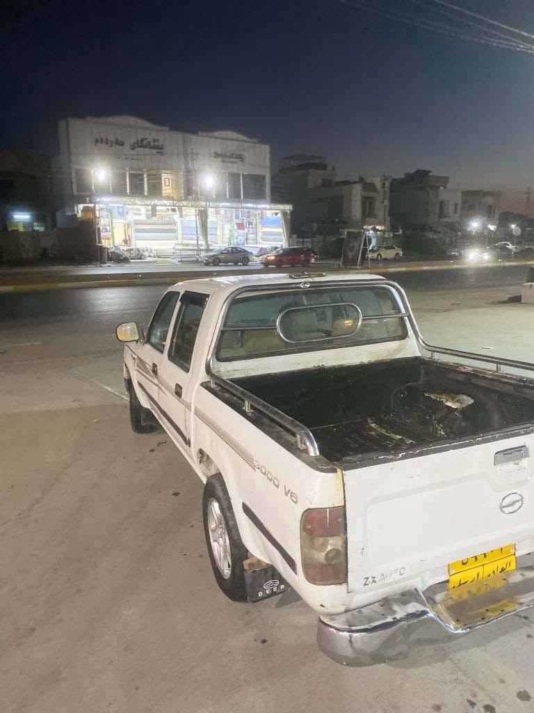 پیکاب ادمیراڵ ۲۰۰٨ گێر بەشەرت 
مەکینە سەرف دەکات
*********** أربيل, العراق

