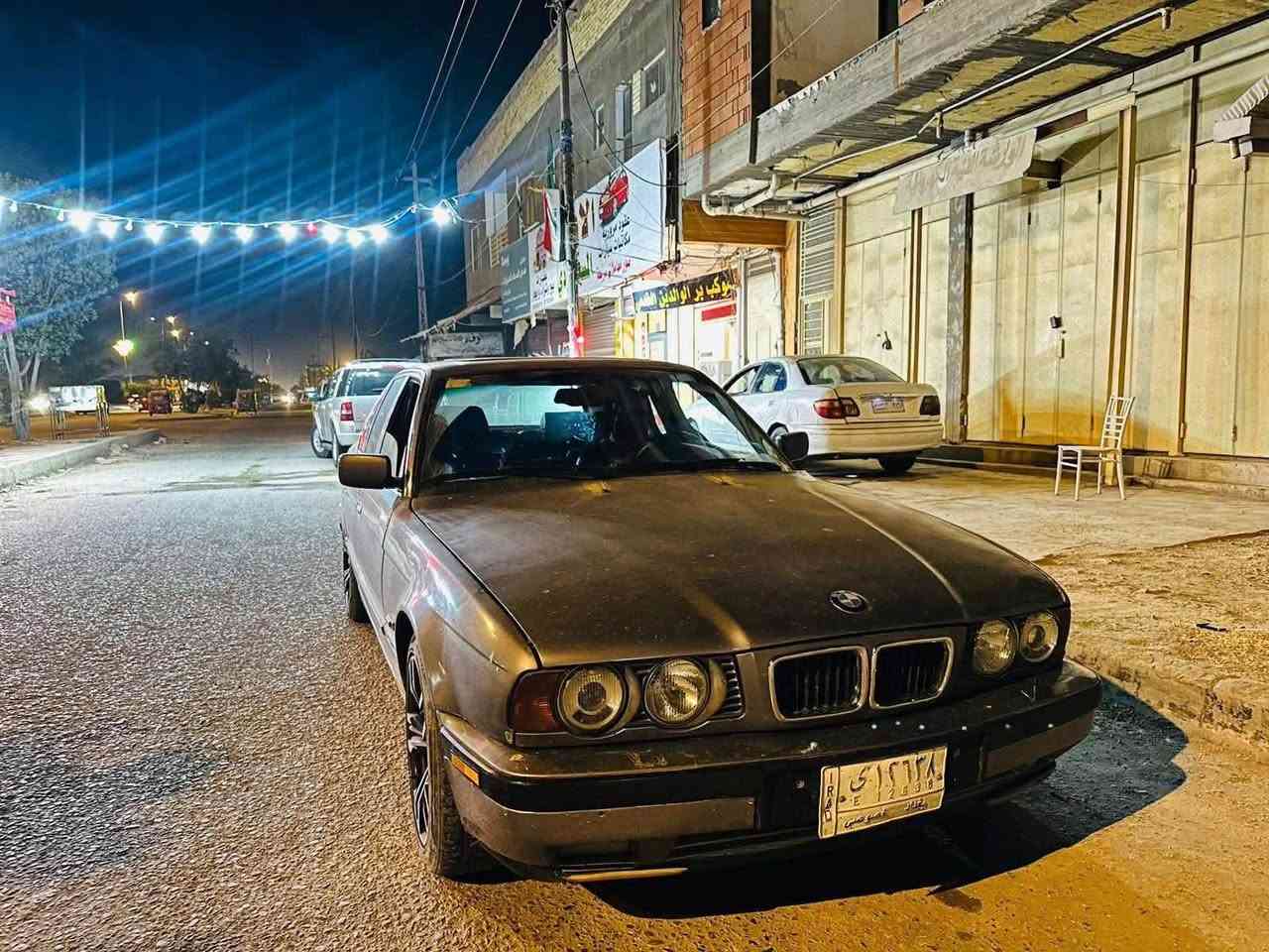 السلام عليكم مكلف بالنشر لتواصل مع ابو عيسى المسعودي
BMW 1992
525 مسكر عدل 
حدادة 100%  (عربانة خلفية ، اكسل ، گاردن ، دبلات 4 كله حاوية شادة جديد )
ظفيرة بلادية 100% 
كهربائيات كلها شغالة ع الاطلاق بلا أي نقص 
جام و فتحة ، تبريد ثلج 
منظومة ماء كلها جديدة ، راديتر + مروحة + ماء زيتي 
الحماوة مع التبريد وهي واگفة ما توصل جوه النص 
يعني انسى الحماوة خلاص 
منظومة احتراق كلها جديدة (بلكات ، تخم بخاخ ، آيسي ، ايرفلو)  كله جديد 
مكفولة من الضربة 
دبل چكمكة ، دبل ايرباگ 
دواخل كله نظيف ، دوشمة سقف ، كشنات جلد ، دشبول ما مزلوغ 
عقل جديد 
تخم تاير جديد ، ويل رياضي  17 شاده سعره (4 اوراق) 
دوسات مسويهن عمل حديد 
بچم كامل جديد لايت اصفر نهار 
كل اللي حچيته شرط الفحص 
رقم بغداد ابيعلك بعقد مروري تحويل مباشر 
مكاني بابل / المدحتية 
*********** واتساب 
*********** اتصال 
السعر 66 وبيها مجال
