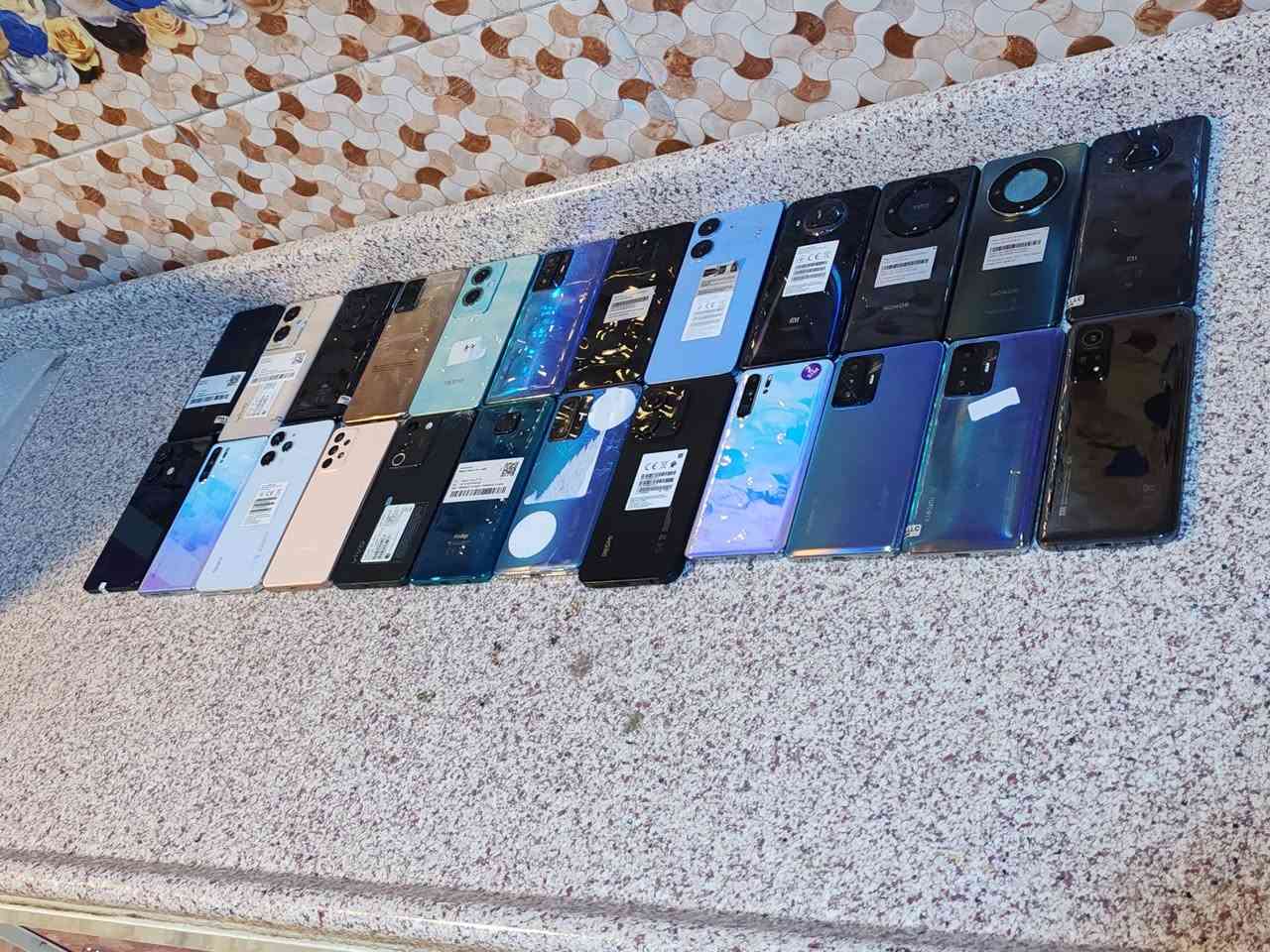 السلام عليكم اجهزه مستعمله للبيع السعر فول ونضافه فول السعر بلش جوه سوك شرط رقم ***********
