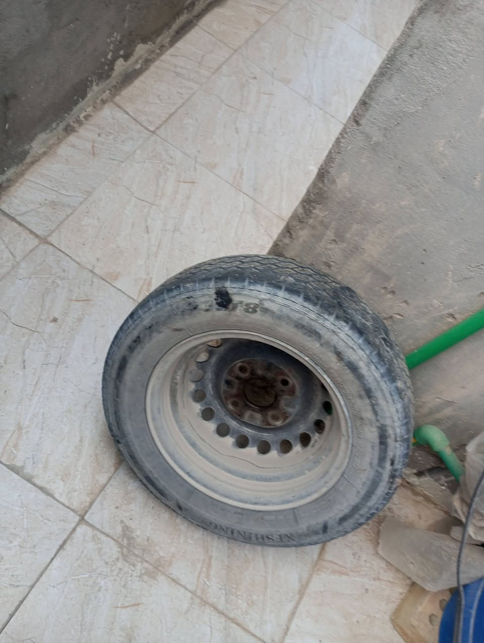 تايرات • قطع غيار • ماكو تفاصيل