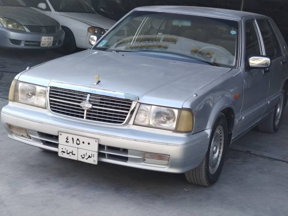 نیسان سدریک 2001 گێڕعادی
چوارپارچەی بۆیاغە بەبێ دەعم و لێدران
تەقینی نیە خایسی نیە جوان ماوەتەوە
ناوداخیلی زۆرجوانە کوشینی دڕاوی نیە
گێڕومەکینەو تەبرید بەشەرت
توندوتۆڵە بێ مەسرەفە لەسەردەقی بیلادیە
ژینگەی دراوە سەنەوی بەسەرچوە 
37 وەرەقەو مەجالێکی کەم
***********ڤایبەر وەتس ئەپ
***********لەشاری کۆیەم كويسينجاك, أربيل
