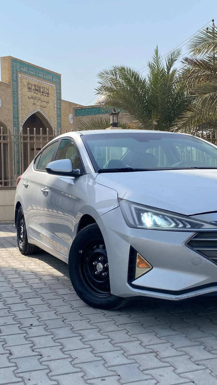 سلام عليكم

هونداي النترا موديل 2019

وارد امريكي حادث باب و جاملغ وبنيد جهة السايق سعر 112 وبيها مجال بيع فقط العنوان نجف حي ميسان

للاستفسار

***********
