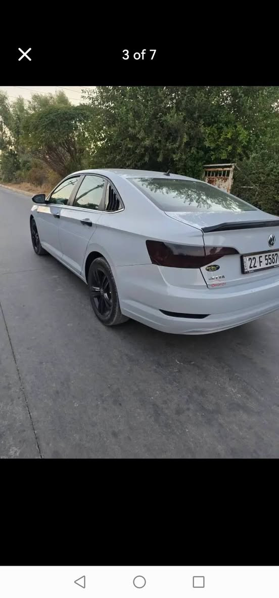 جیتە 2019 S ڕەنگی چیمەنتۆیی، 57000 مایل ڕۆیشتوە سەنەوی تا2031
سێ پارچە بێ ناوگرتن(بۆنیت،چەمالاغی سەکن و دەرگای سەکن)ئێرباگی داشبولی نەتەقیوە، گێڕومەکینەی بەشەرت نەکراوەتەوە ، بێ عەیب و ڕادێتەر بیلاد، دەعەمی گۆڕاوە بە 2021 و ویل کڕۆمە
سعری 117وەرەقەو معامەلە
شوێن:حاجیاوا
ڤایبەرووەتسئەپ
*********** رانية, السليمانية
