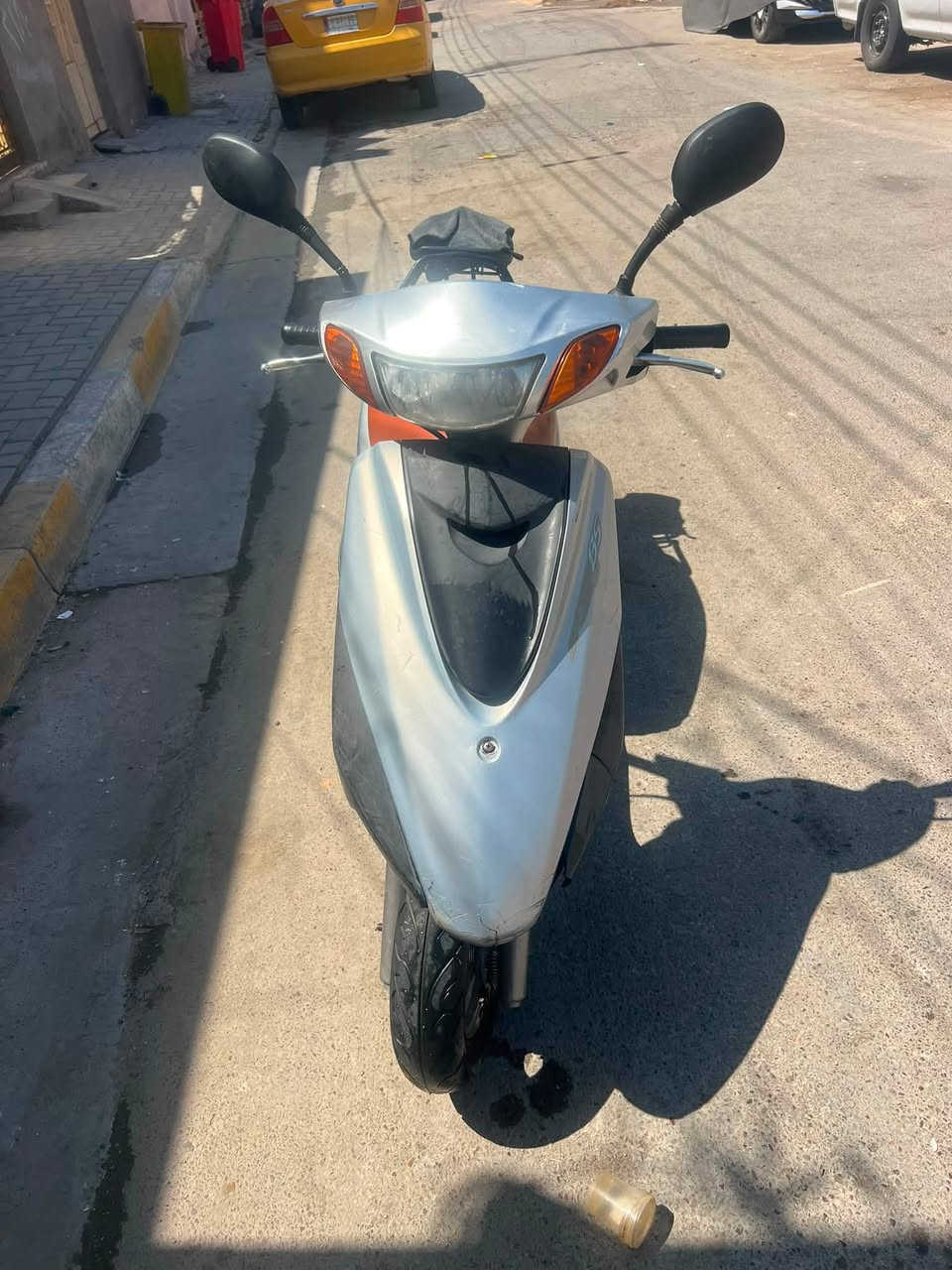 راجه اكزز ياباني (مراوس بوكسر )
 كابريتر سرعه 140 دراجه صارله 3 اشهر نازله
دراجه اي نقص مابيها شلعه معدل تخبل كهربائيات كلها شغاله مراوس بوكسر  مكاني بغداد العبيدي ***********
