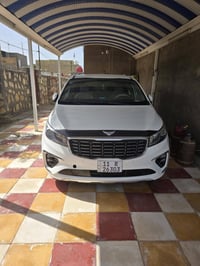كيا سيدون للبيع موديل 2018 سياره گير محرك حداديه فول مكينه300'3   6 مو...