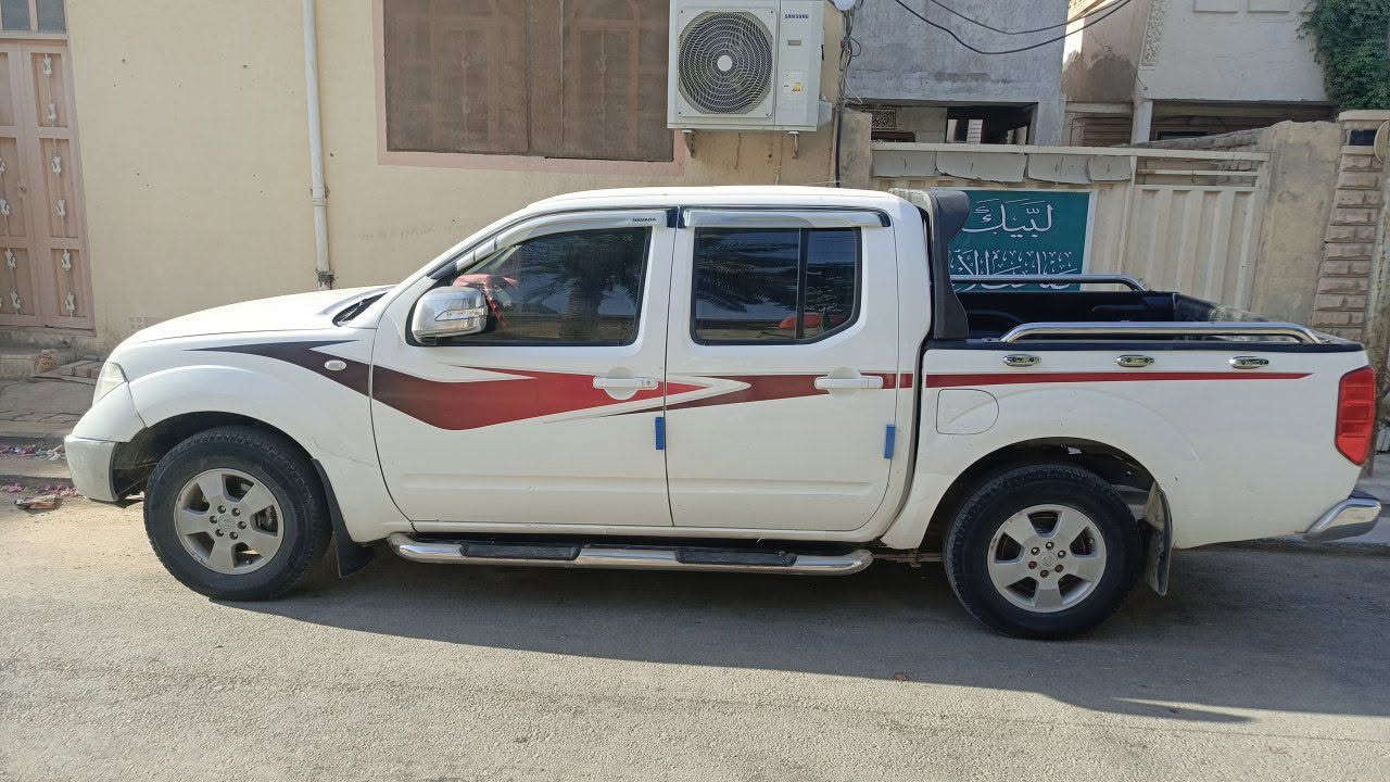 نيفارة ٢٠١٣ 
سيارة جاهزة 
كير ومكنية 
تبريد ثلج 
حدادية جديدة
بيه بيه صبغات 
رقم اربيل 
تريد وكاله أو تحويل 
مكانه نجف 
السعر ٨٥ وبيه مجال
الاتصال‏‪***********‬‏
