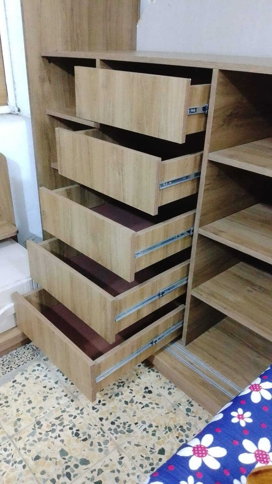 غرفة تركية ٧قطع • لابتوب مستعمل • بغداد الجديدة