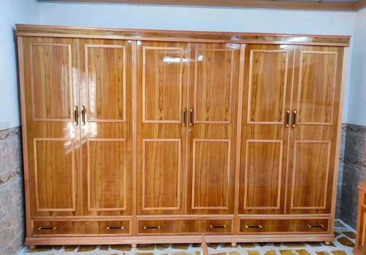 معمل ومعرض الشاهين للأثاث الراقي
غرف نوم 
عراقي فصال تركي 
شغل عراقي 
دواوين /ديكورات 
جمله &مفرد 
وتوصيل جميع محافظات العراق 
العنوان  موصل حي الثوره قرب جامع الشاكرين 
معمل ومعرض الشاهين 
للتواصل عبر الصفحه او الأرقام التأليه 
*********** 
***********

