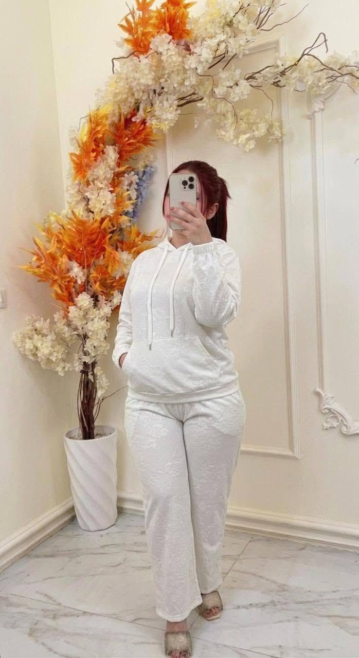 تراك نسائي • مقاس XL-XXL • جودة عالية